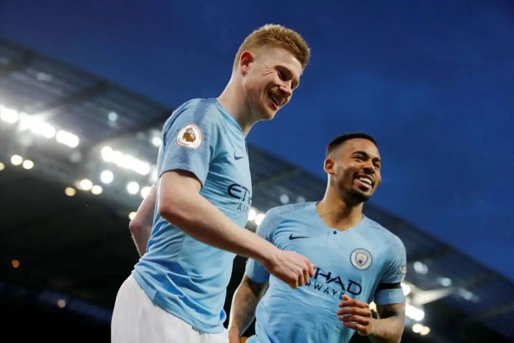 kaiyun-关于英超赛程吃紧，罗马今夜更衣室发声，信心回归，赛季目标并未改变的信息